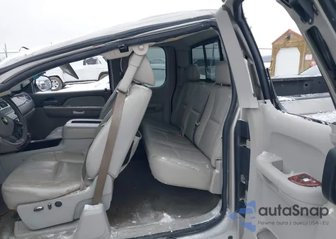 2007 Chevrolet Silverado K1500 from USA, damaged, VIN 1GCEK19J77Z512880